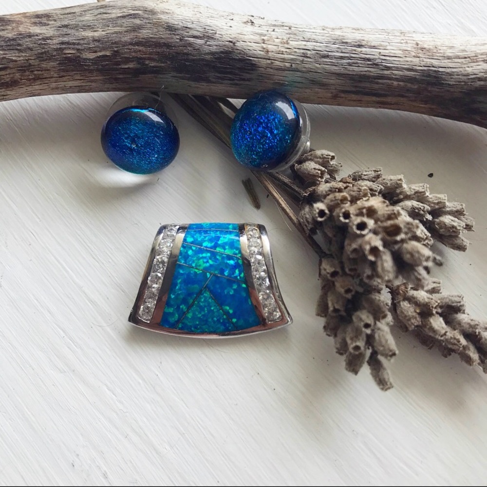 Opal Pendant & Earring Set